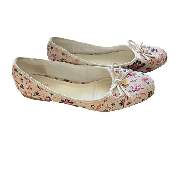 Ted Baker London Bayna‎ Floral Ballet Flats Shoes Size 38.5/8 Natural Slip-On - Picture 1 of 9